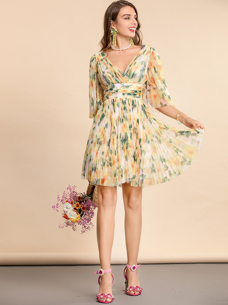 Bohemian Sexy V-neck Flare Sleeve Floral Print Pleated Mini Dress Drewliet Bohemian Sexy V-neck Flare Sleeve Floral Print Pleated Mini Dress Drewliet